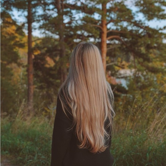 Meet the Posher Other - Meet your Posher, Anna